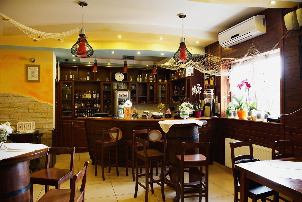 Hotel Marina Nielisz 외부 사진